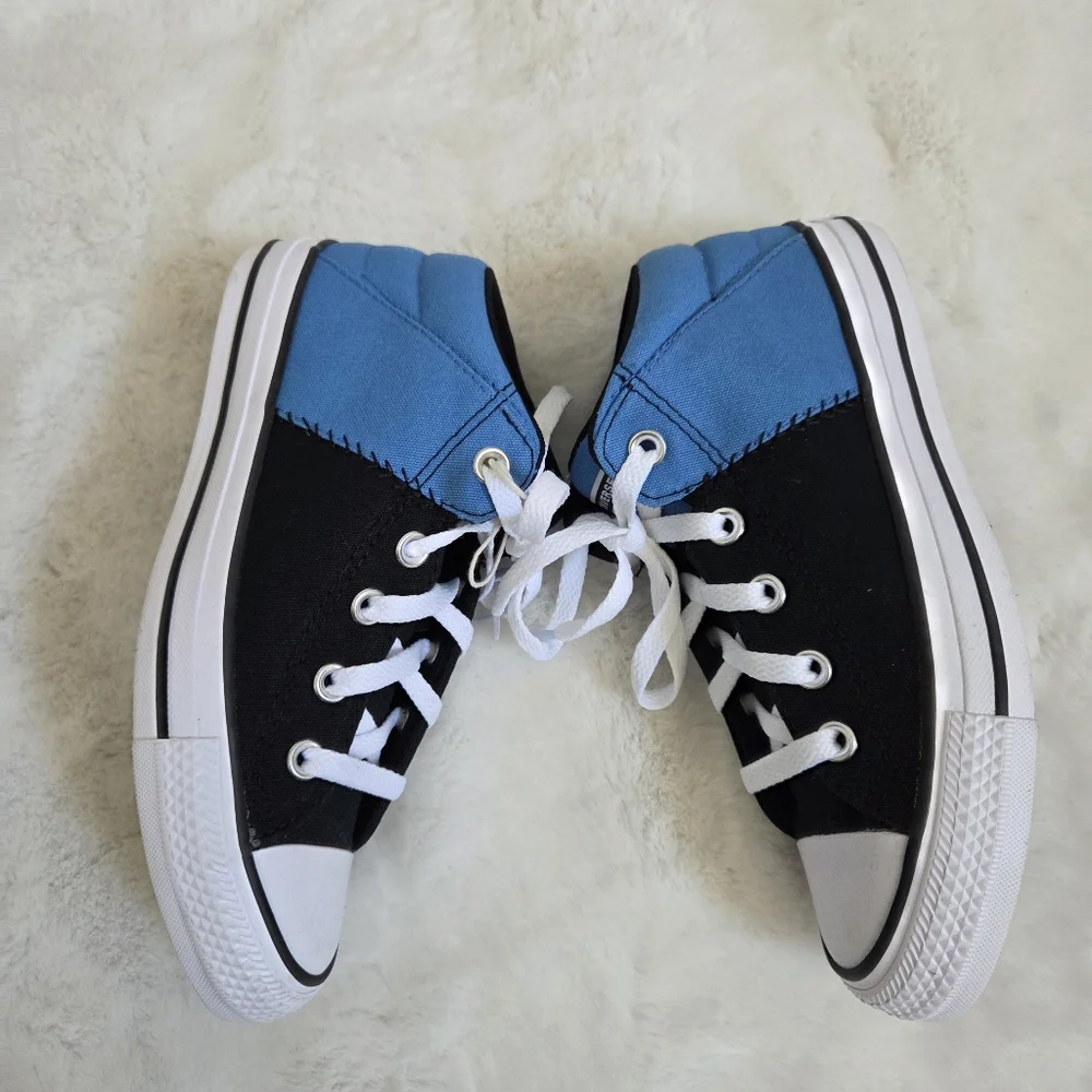 Converse Chuck Taylor All Star Youth Boy's Slip on Shoes Size 4 Royal Blue/Black